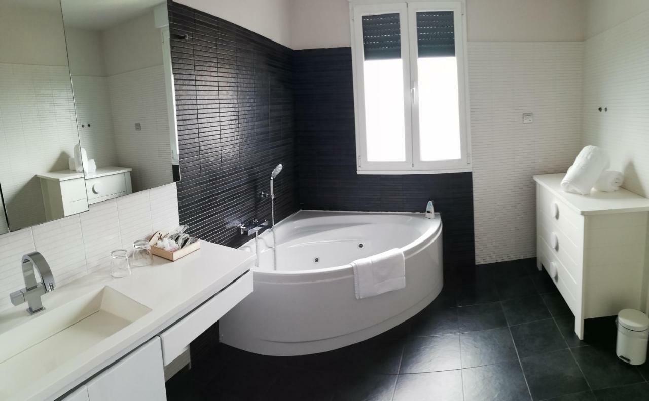 Pension Suites Camino Norte Vilalba Εξωτερικό φωτογραφία